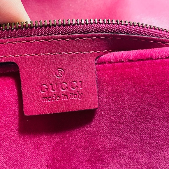 SOLD- GUCCI MARMONT - Picture 8 of 9